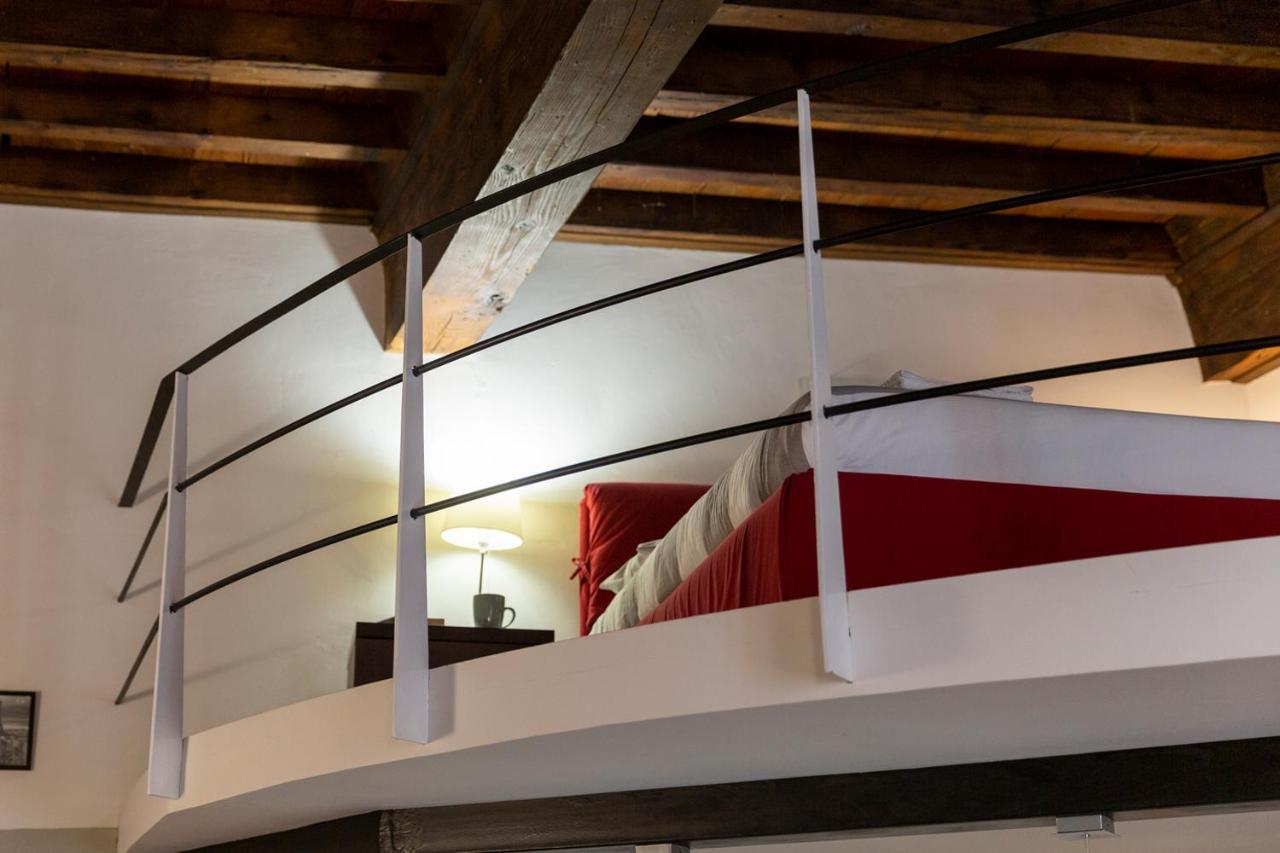 Guelfi Loft In A Historic Palace Apartamento Florença